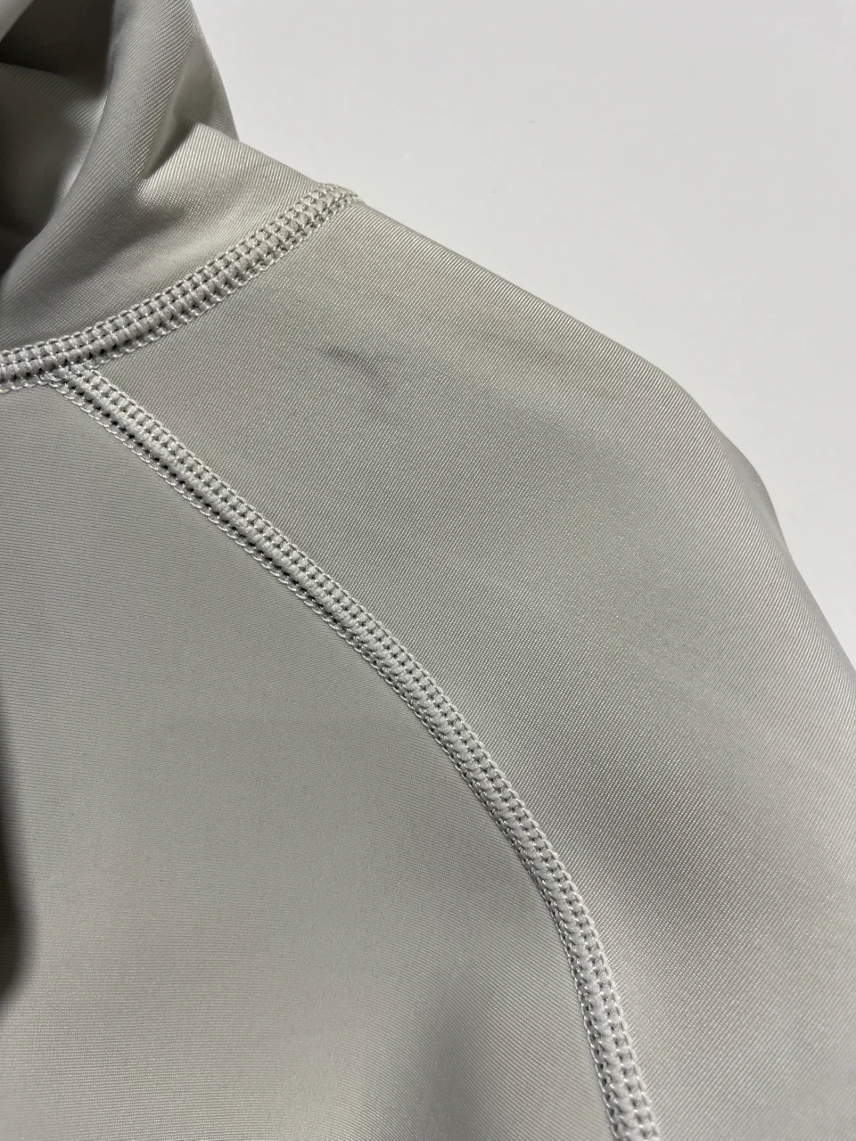 Mystic - Fury Neoprene Hoodie 3/2mm - Ex Display - 2025 - Image 5